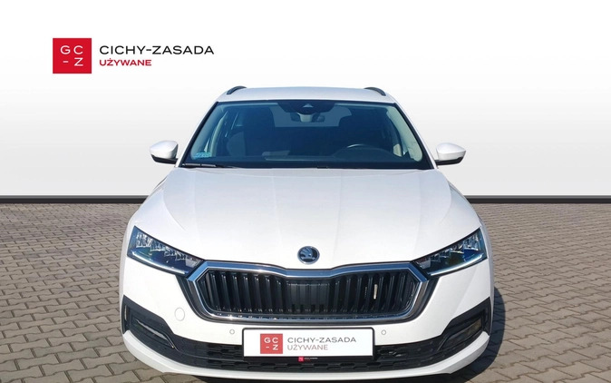 Skoda Octavia cena 94900 przebieg: 35360, rok produkcji 2020 z Poznań małe 781